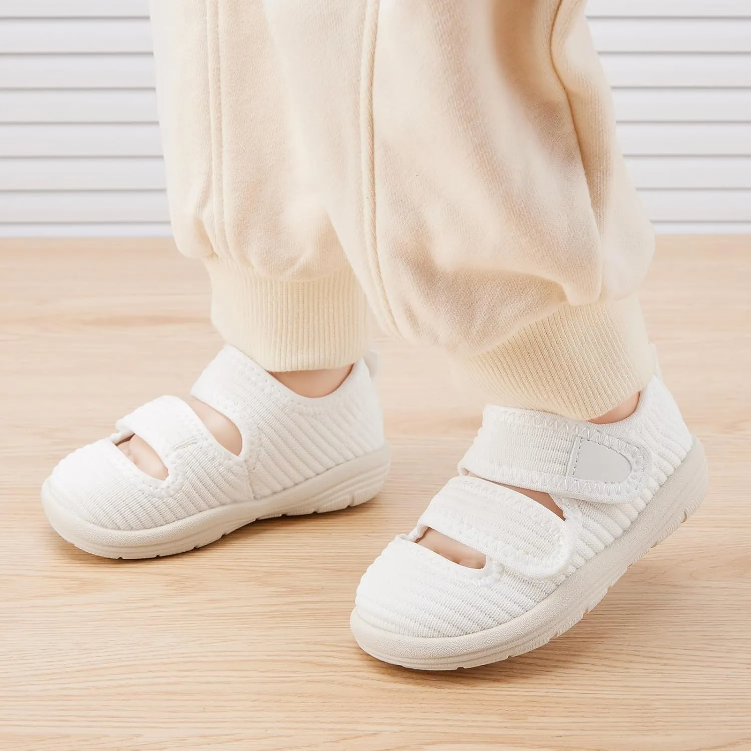 BMCiTYBM Baby Walking Shoes Infant Boy Girl First Walker Sneakers Breathable Lightweight Non-Slip Barefoot Shoes 6 9 12 18 24 Months