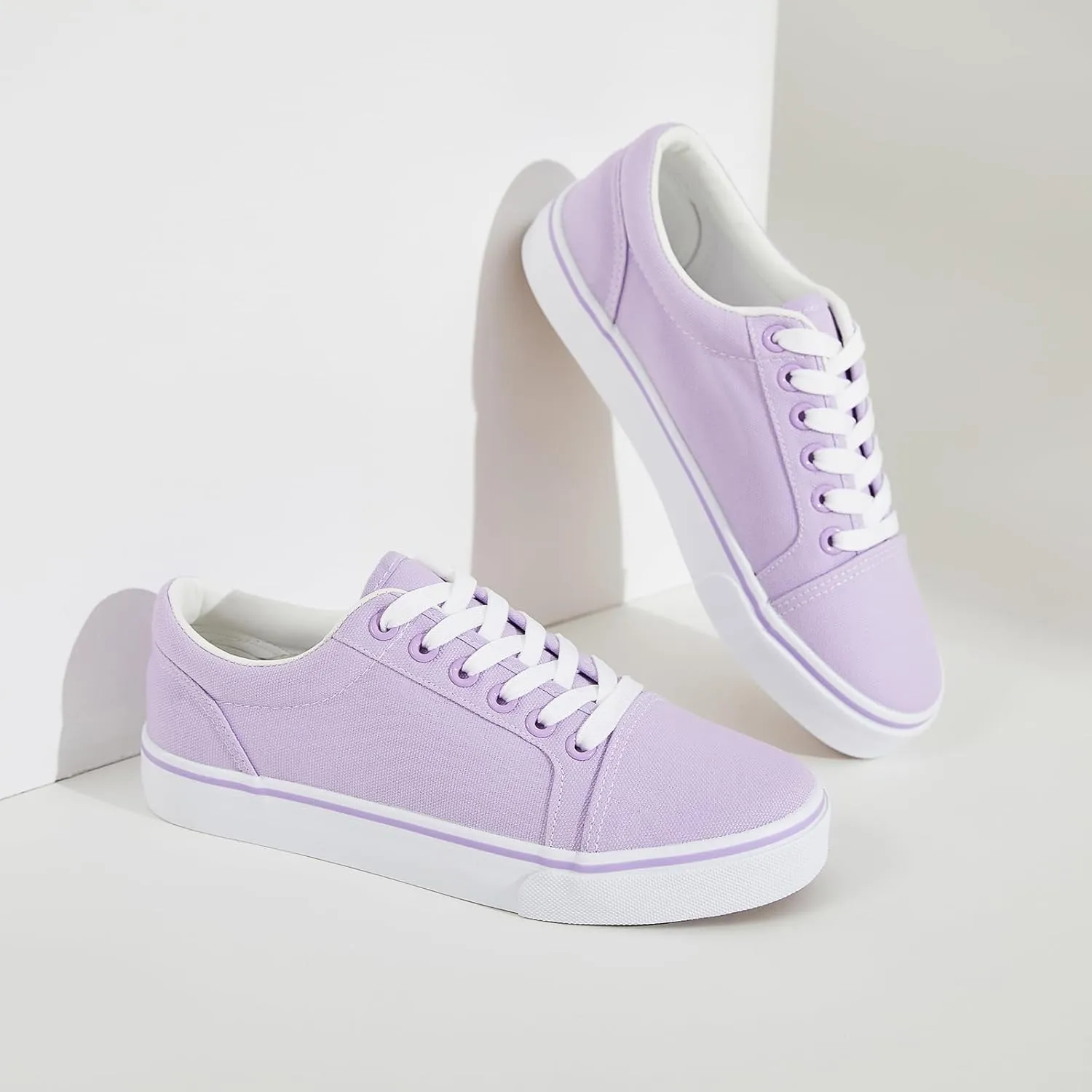 Canvas Shoes for Women White Canvas Sneakers Womens Casual Shoes Low Top Black Sneakers Comfortable Tennis Shoes