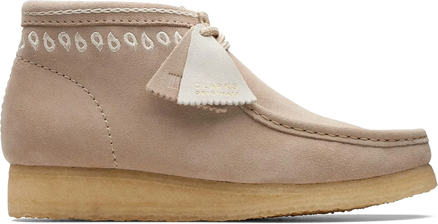 Clarks Men's Wallabee Suede Boots