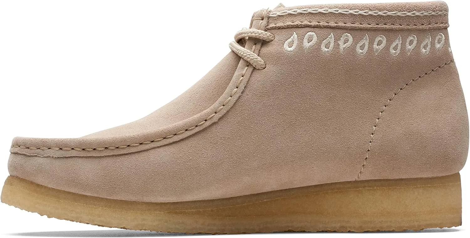 Clarks Men's Wallabee Suede Boots