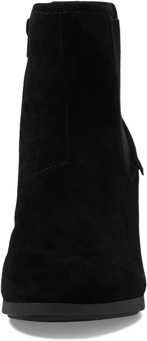 Clarks Women's Bayla Rose Fashion Boot