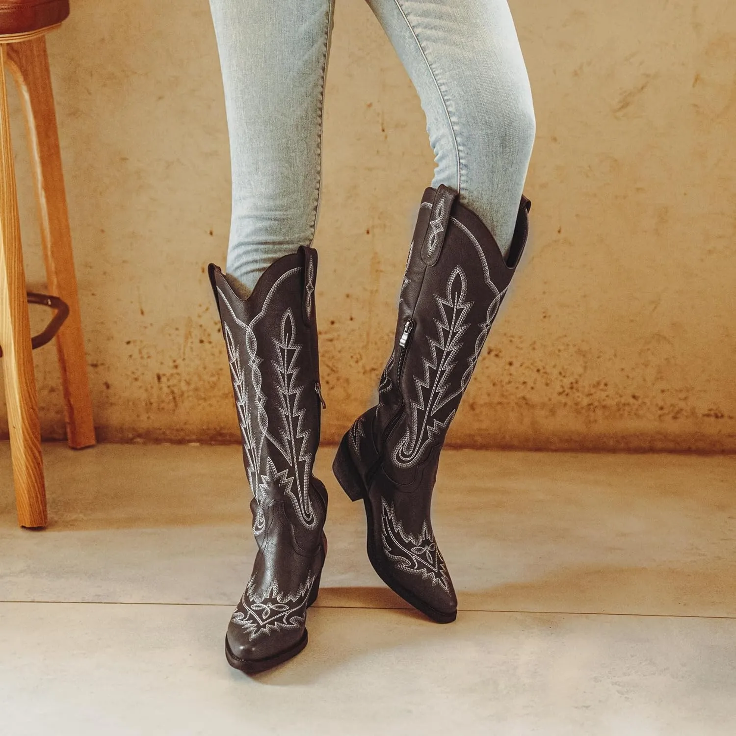 Cowboy Boots for Women, Embroidered Cowgirl Boots, Pointed Toe Knee High Boots, Women's Western Boots Pull On with Side Zipper
