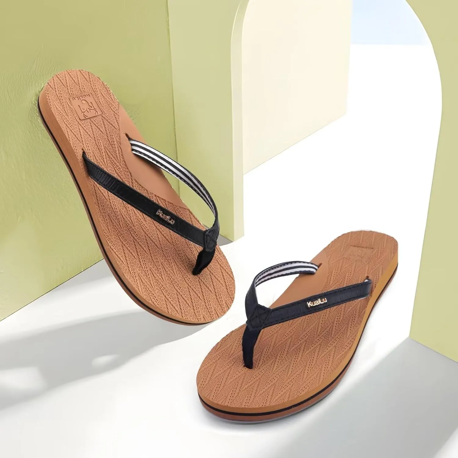 KuaiLu Womens Fashion Flip Flops Ladies Lightweight Summer Beach Yoga Mat Thong Sandals with Comfortable Arch Support
