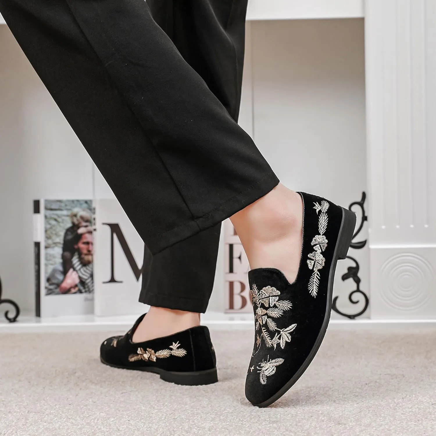 LCQL Men's Luxury Velvet Embroidery Loafers Slip On Flat Boats for Prom Party Wedding Office Outdoor Indoor Shoes Size 7-14