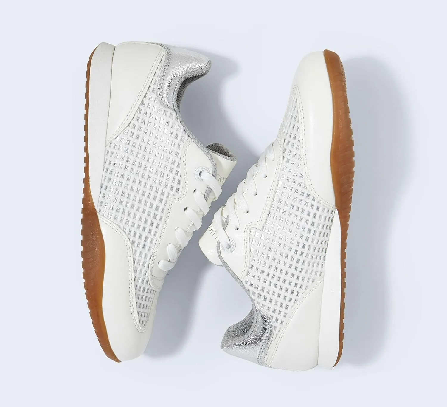 LUCKY STEP Women's Fashion Tennis Sneakers Casual Low Top Retro Lace-up Stylish Travel Lifestyle Trendy Walking Shoes