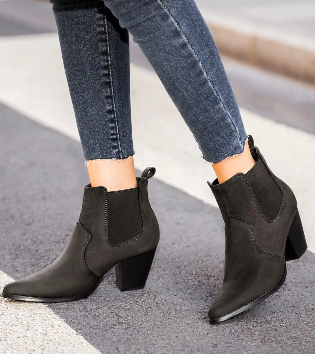 MaxMuxun Women's Chunky Heel Boots Ankle Boots for Women Western Booties Faux Leather Pointed Toe Chelsea Fall Boots for Women 2024