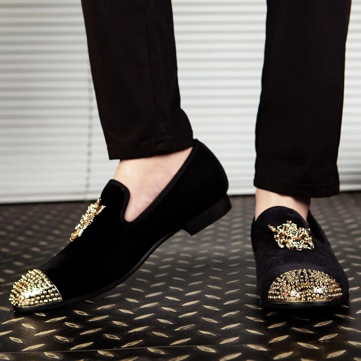 Meijiana Mens Velvet Loafers Dress Shoes with Metal Embellishments Party Luxury Loafer Shoes