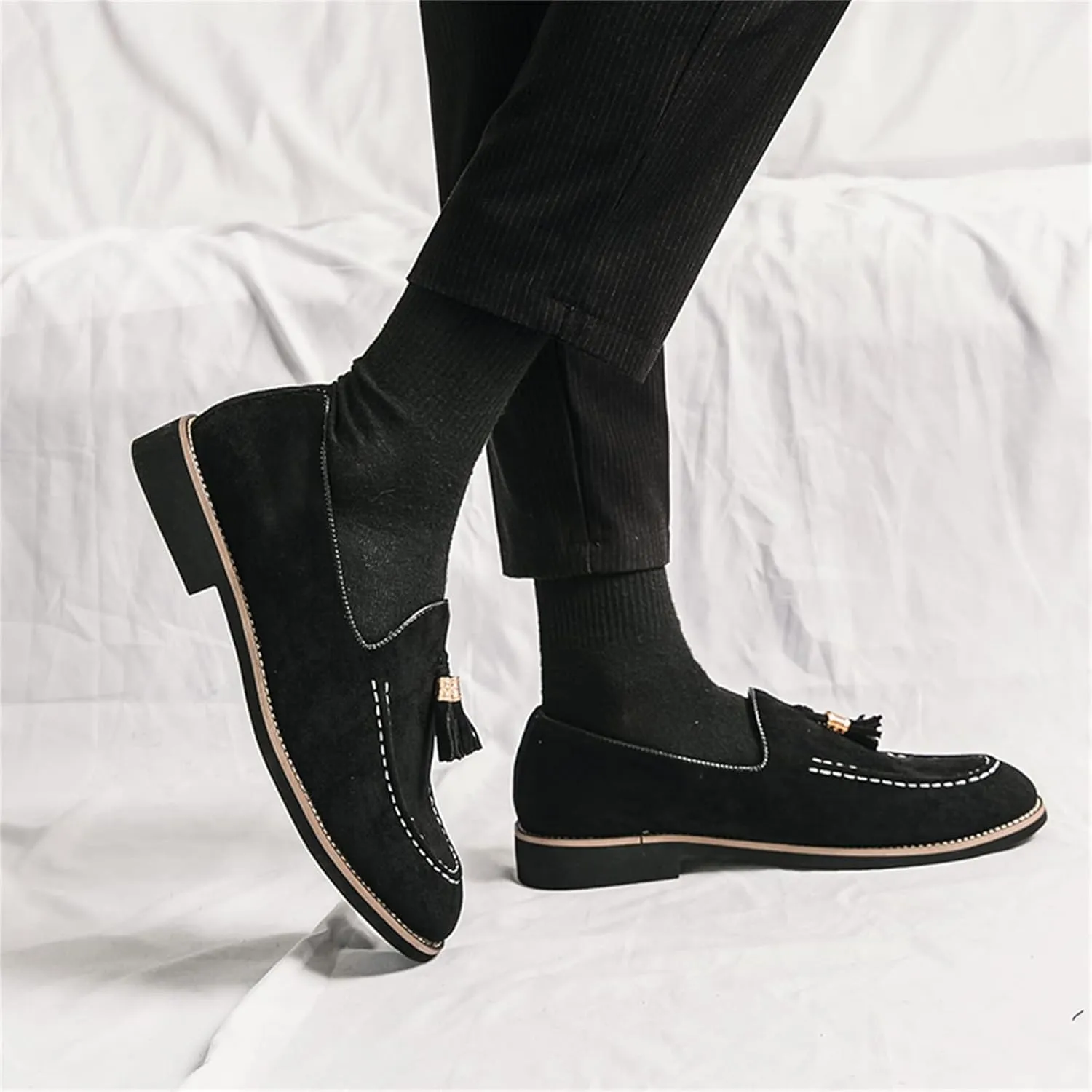 Mens Faux Suede Tasseled Leather Slip On Loafers,Casual Business Dress Shoes British Retro Moccasin Driving Shoes