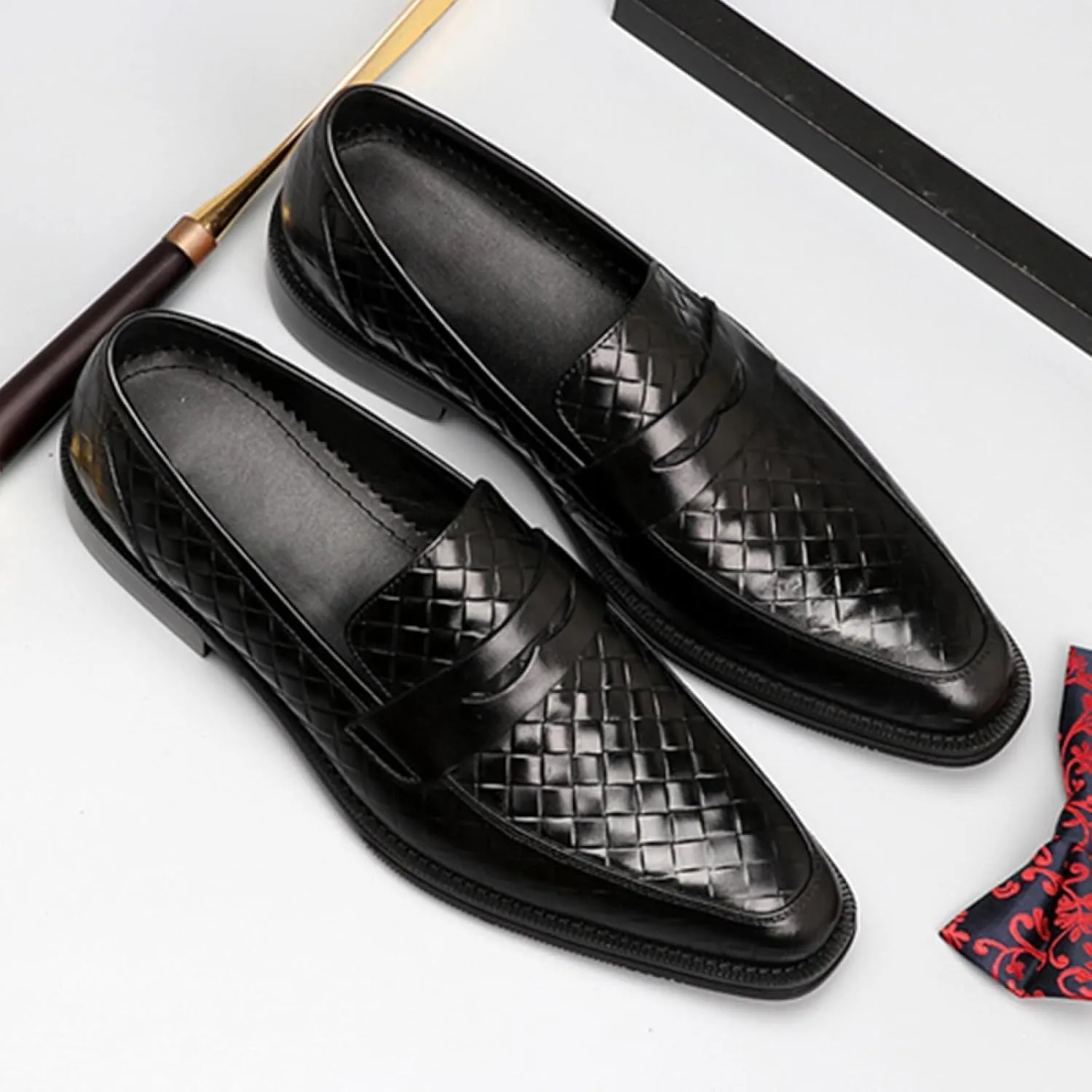 Men's Leather Driving Slip-on Dress Loafers Luxury Crocodile Print Soft Sole Business Oxford Shoes Classic Wedding Dress Shoes