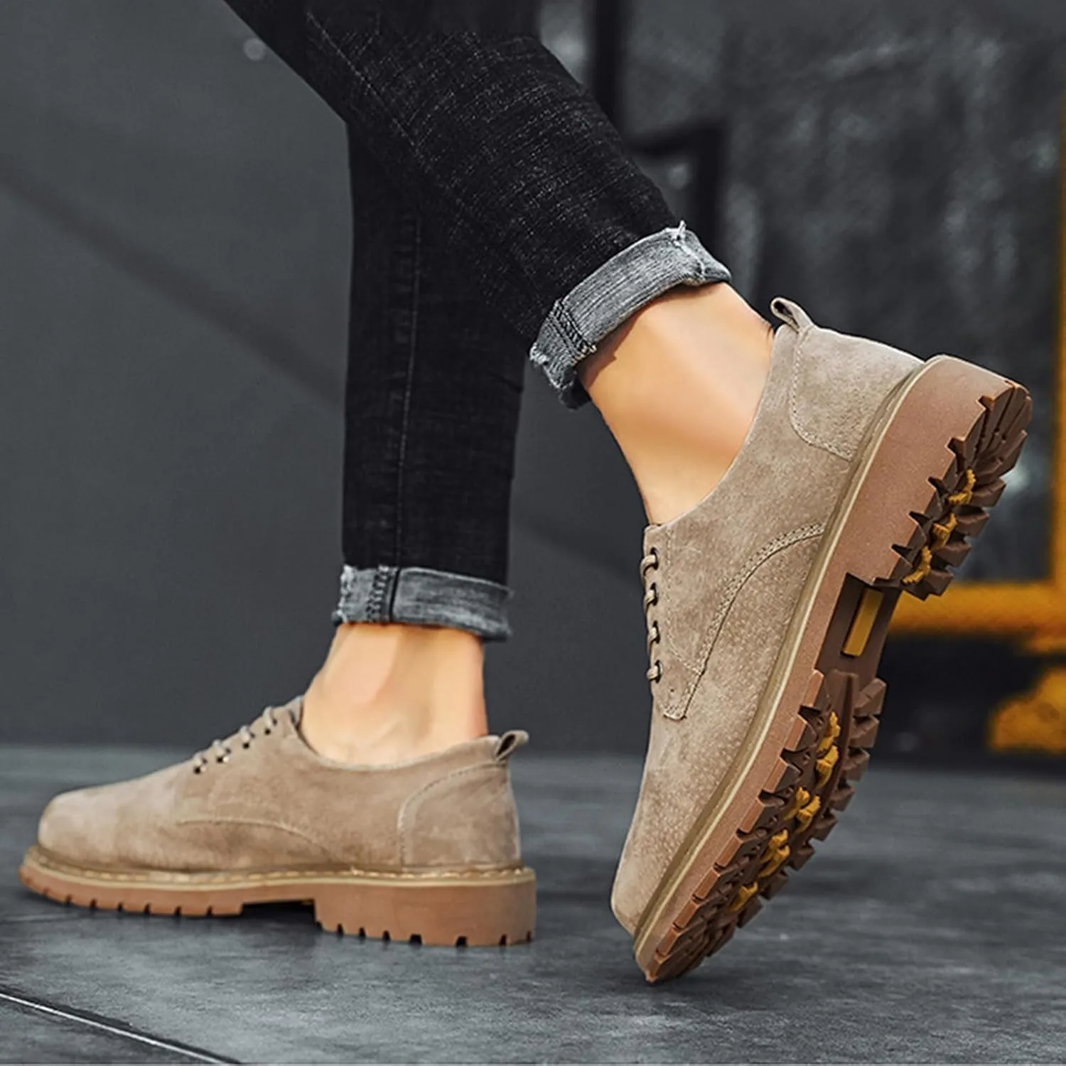 Men's Suede Lace-Up Lug Sole Platform Oxfords,Classic Round Toe Hand Stitching Non-Slip Low Top Dress Shoes Comfortable Business Formal Shoes