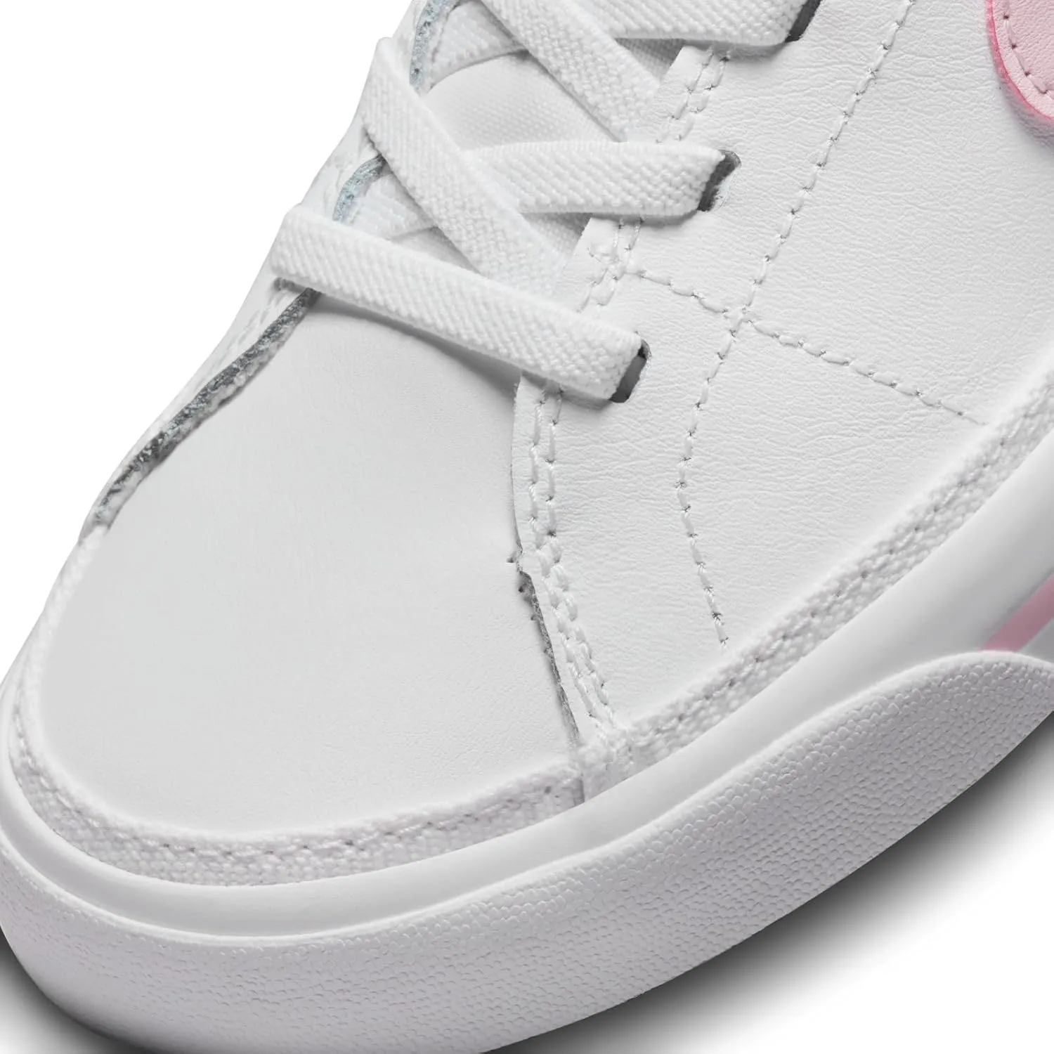 NIKE Boy's Sneakers Shoes