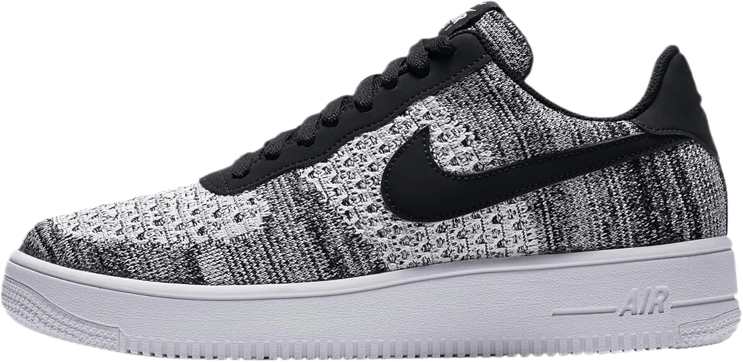Nike Men's Low-Top Sneakers Basketball Shoe