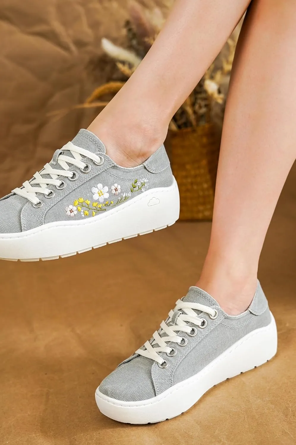 Project Cloud Platform Sneakers for Women – Lightweight Women's Fashion Sneakers for 2025 with Memory Foam Insole – Non Slip Lace-Up Womens Shoes – Stylish Wedge Shoes for Women (Bossy)