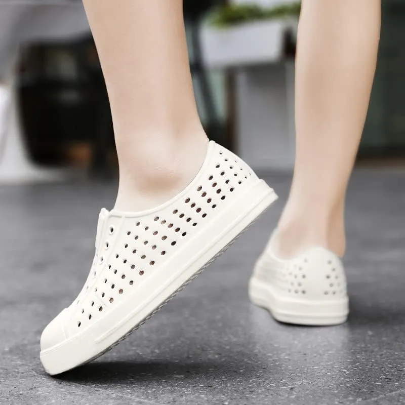 SECHRITE Kids Garden Clogs Shoes Outdoor Breathable Slip on Rubber Sandals Beach Water Shoes