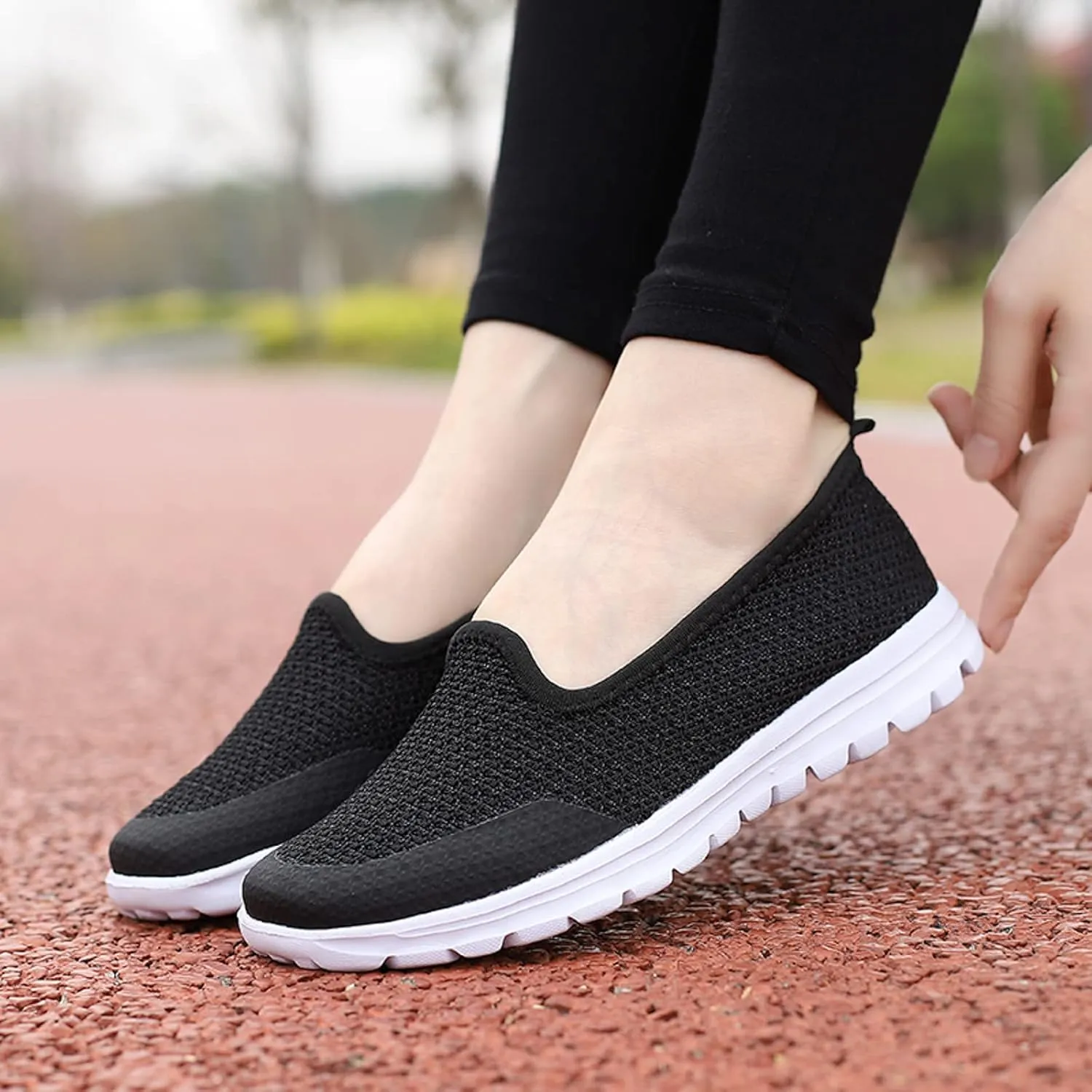 Women Casual Shoes Fashionable and Simple Solid Color New Pattern Summer Mesh Breathable Comfortable Shoes Womens Casual