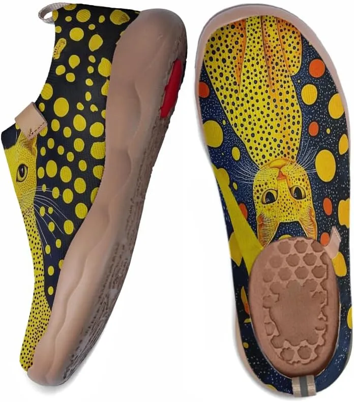 Women's Art Travel Shoes Slip-on Loafers Comfortable, Light and Fashionable Knitted Sneakers