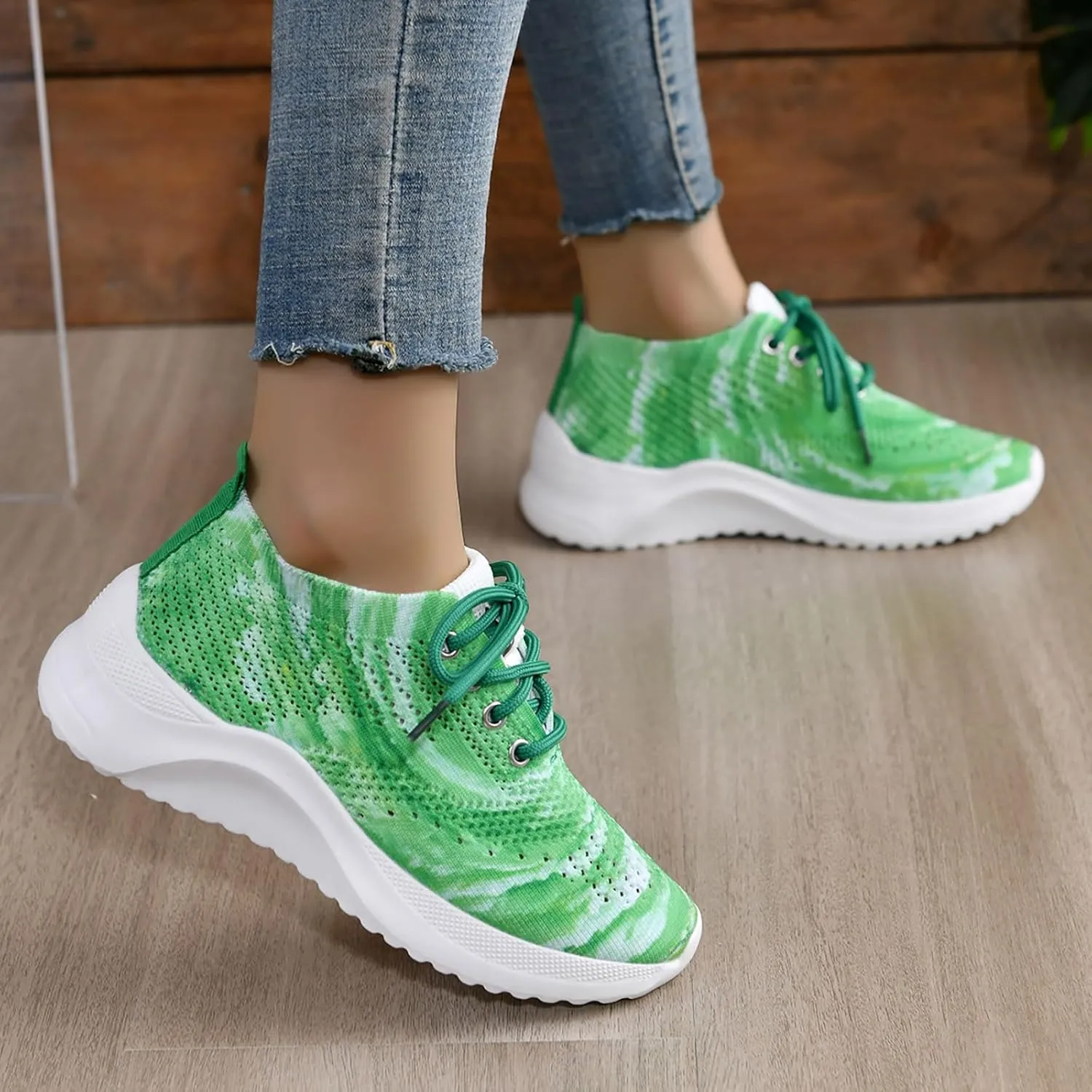 Women's Breathable Mesh Slip-On with Arch Support Fashion Walking Shoes Comfortable Casual Sports Shoes Lightweight Sneakers for Women