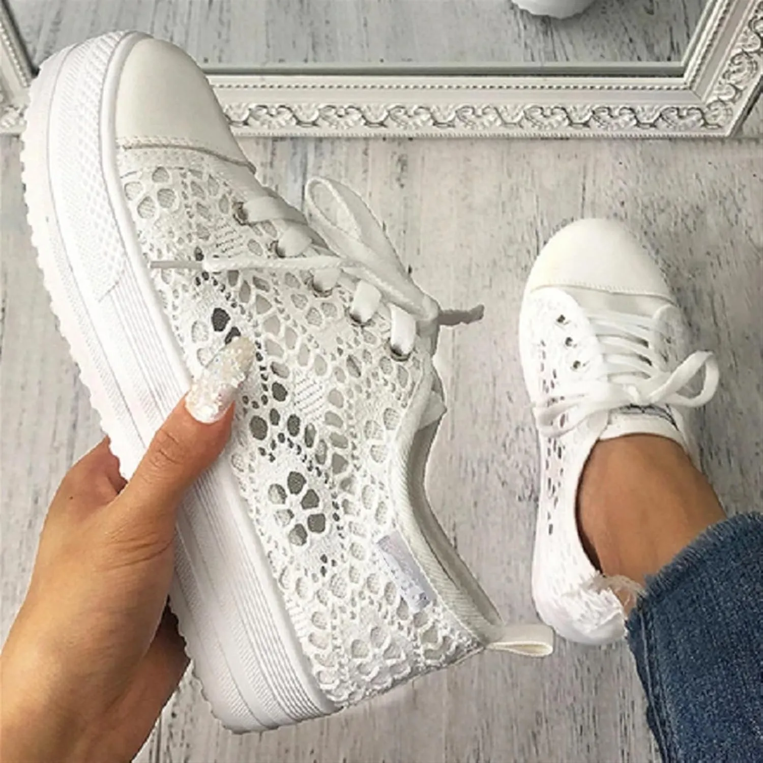 Women's Canvas Lace Mesh Sneakers Summer Lace up Breathable Low Top Shoes Round Toe Anti-Slip Platform Sneakers