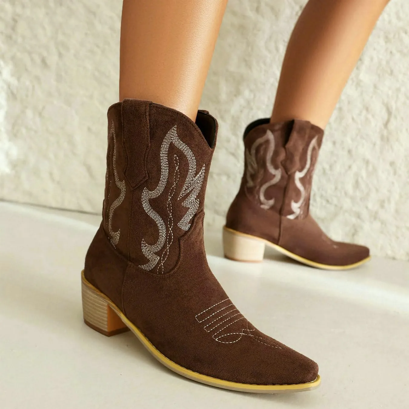 Womens Cowgirl Embroidered Western Cowboy Mid Calf Boots Suede Snip Toe Chunky Heel Ankle Booites