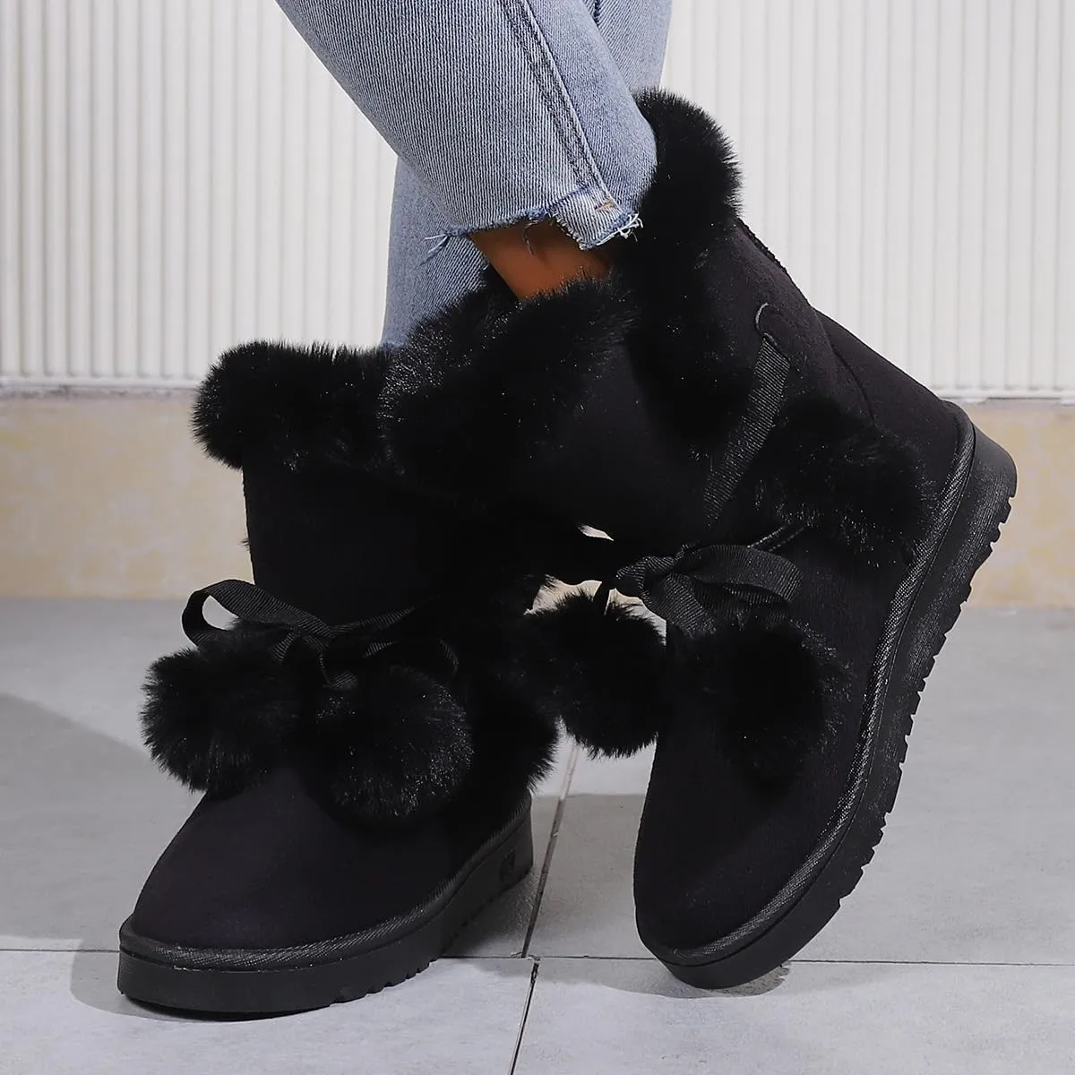 Women's Cute Pompon Lace Up Fur Winter Snow Boots Sweetheart Princess Fluffy Boots